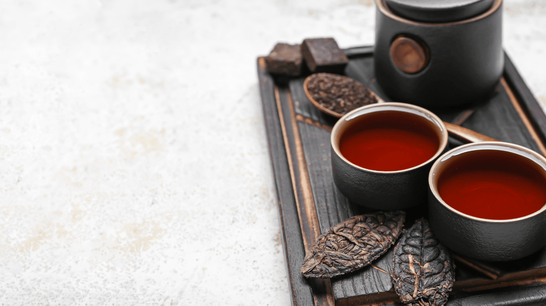 Sheng vs. Shou – Unterschiede, Geschmack & Fermentation von Pu-Erh-Tee erklärt